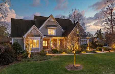 19510 Weavers Circle Cornelius, NC 28031