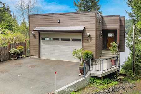 943 Summit Lake Shore Rd NW Olympia, WA 98502