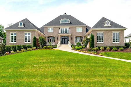 12 Oxmoor Ct Brentwood, TN 37027