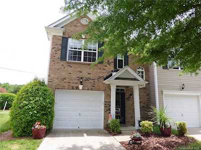 9618 Walkers Glen Dr Concord, NC 28027