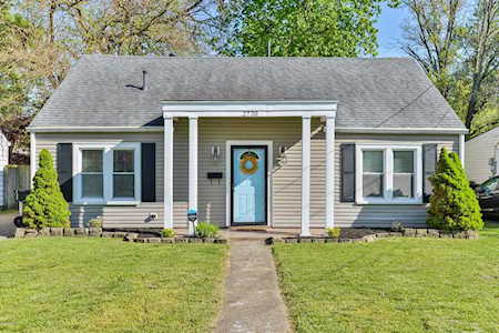 2720 Alanmede Rd Louisville, KY 40205