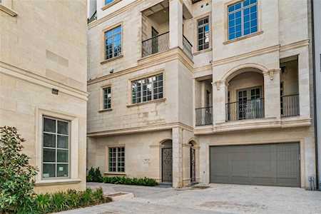 2804 Thomas Avenue #104 Dallas, TX 75204