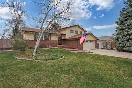 5341 Saddle Horn Avenue Colorado Springs, CO 80915
