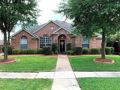 1704 Meridian Court Keller, TX 76248