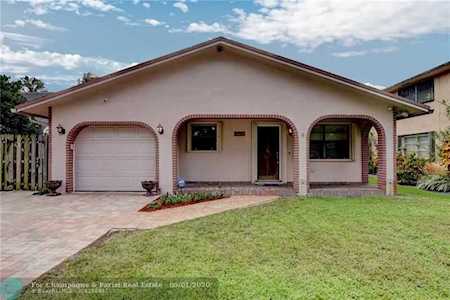 5198 Lake Blvd Delray Beach, FL 33484
