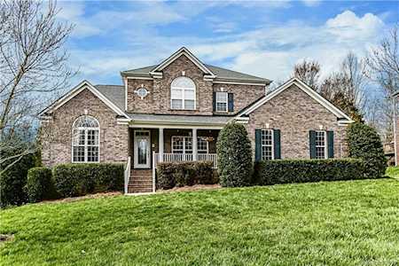 9026 Kensington Forest Dr Harrisburg, NC 28075