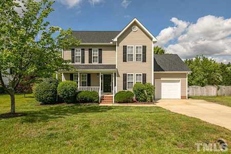 105 N Friars Chase Lane Fuquay Varina, NC 27526