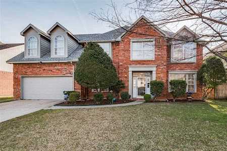 2108 Sandell Drive Grapevine, TX 76051
