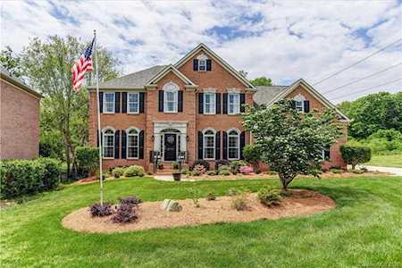 8818 Devonshire Dr Huntersville, NC 28078