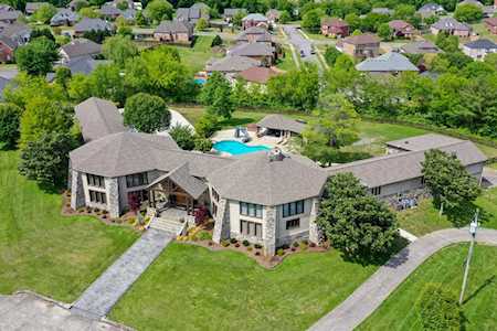 419 Cumberland Hills Dr Hendersonville, TN 37075