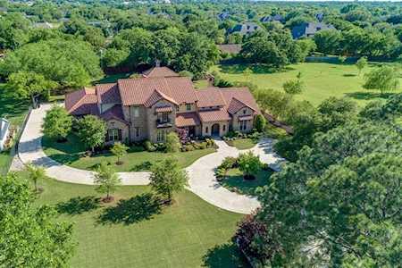 309 Lloyd Circle Colleyville, TX 76034