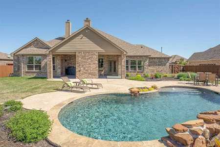 1309 Twisting Wind Drive Fort Worth, TX 76052