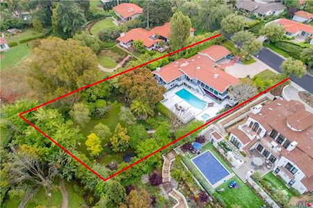 2433 Via Sonoma Palos Verdes Estates, CA 90274
