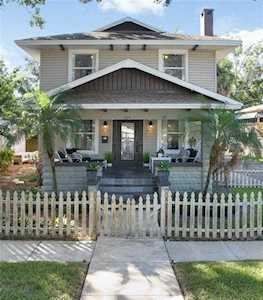 1124 NE Bay St St Petersburg, FL 33701