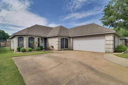 6713 Hadley Drive North Richland Hills, TX 76182