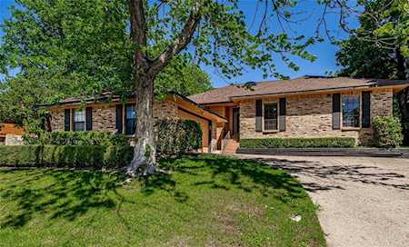 5811 Yacht Club Drive Rockwall, TX 75032