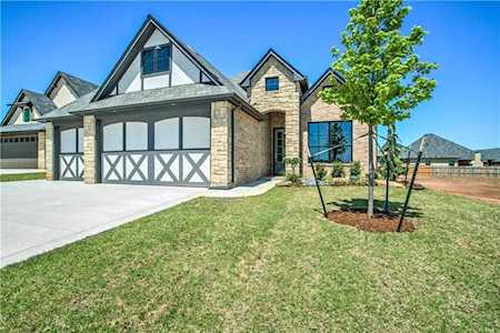 201 Pont Mirabeau Circle Edmond, OK 73034