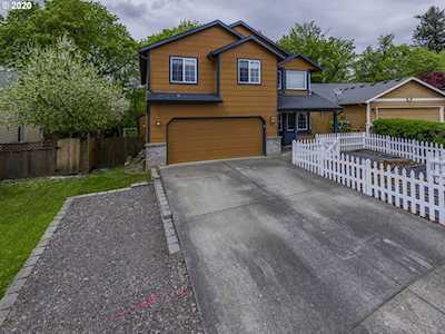 1313 Fairway Dr Washougal, WA 98671