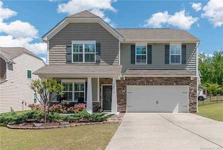2870 Shale Dr Davidson, NC 28036
