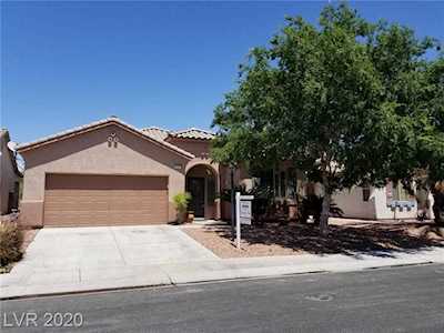 5904 Pavilion Lakes Ave Las Vegas, NV 89122