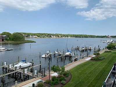 45 Main #214 Wareham, MA 02571