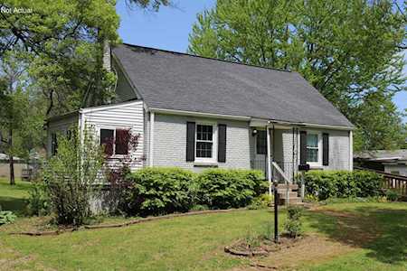 6021 Six Mile Ln Louisville, KY 40218