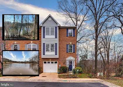 774 Pine Valley Dr Arnold, MD 21012