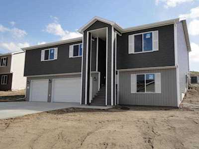 307 SE Mario Ct Mandan, ND 58554