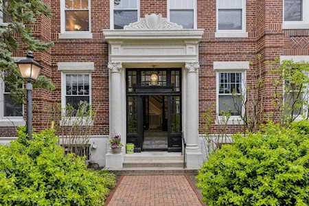 10 Bradford Ter #3 Brookline, MA 02446