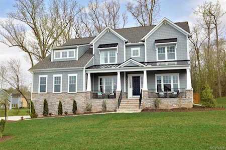 2520 2758 Checketts Drive Place Chester, VA 23836