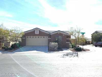 8311 Minots Ledge Las Vegas, NV 89147