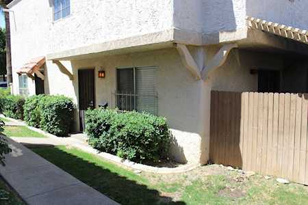 1222 E Lawrence Lane Phoenix, AZ 85020