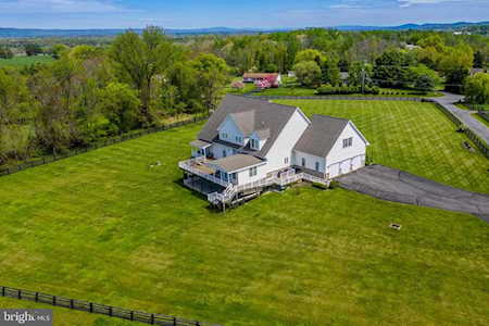 40319 Charles Town Pike Hamilton, VA 20158