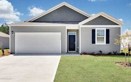 9614 Large Oak Court Winnabow, NC 28479