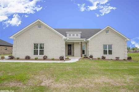 30 S Mount Olive Rd Vilonia, AR 72173