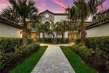 5527 Palmer CIRCLE #204 Lakewood Ranch, FL 34211