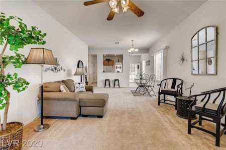 7907 Kiskadee North Las Vegas, NV 89084