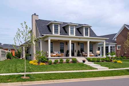 9015 Bergamot Dr Prospect, KY 40059
