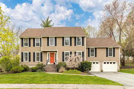 8 Rogers Brook West Andover, MA 01810