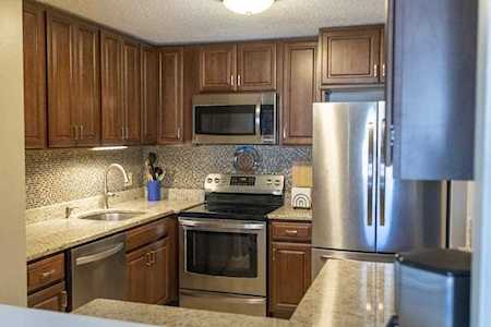 3 Birchwood Ct #3-302 Amesbury, MA 01913