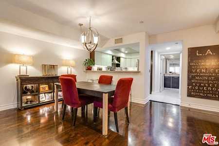 1353 N Fuller Avenue #206 Los Angeles, CA 90046