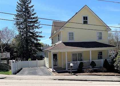 30 Laurier St Worcester, MA 01603