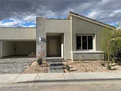 11088 Black Fire Opal Dr Las Vegas, NV 89138