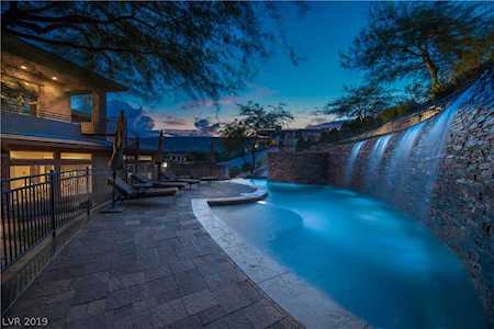 32 Skybird Ct Las Vegas, NV 89135