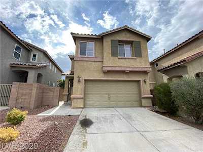 8057 Caspian Moon Las Vegas, NV 89166