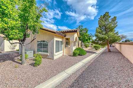 4951 Black Bear #104 Las Vegas, NV 89149