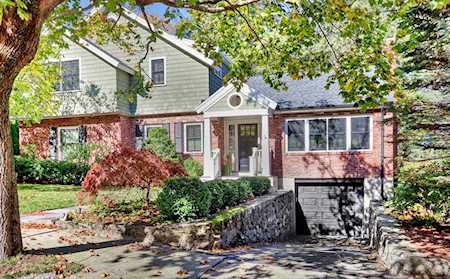5 Richfield Rd Newton, MA 02465