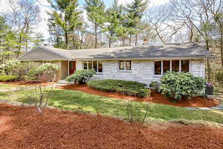 41 Algonquin Road Canton, MA 02021