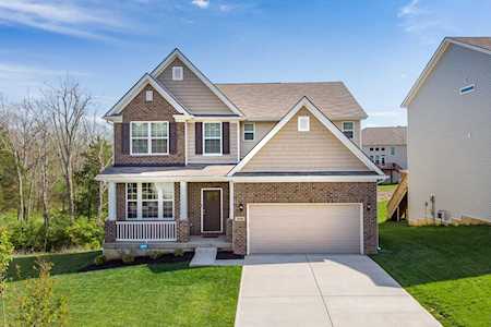 5608 Poplar Lakes Ln Louisville, KY 40299