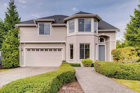 2644 30th Ct NE Issaquah, WA 98029